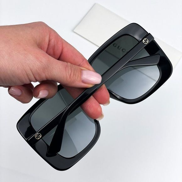 Gucci GG1314S 001 Sunglasses Black Dark Grey Oversized Square Women - Picture 8 of 13